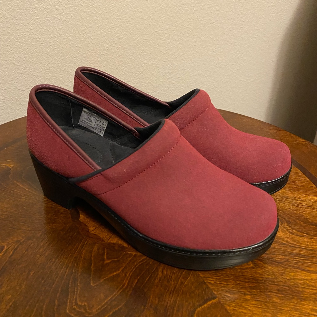 Lands End Clogs